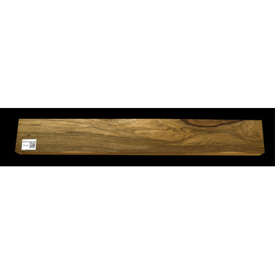 Čierna Limba (Korina) – Drevo na gitarový krk BL10 | 835 x 120 x 48 mm